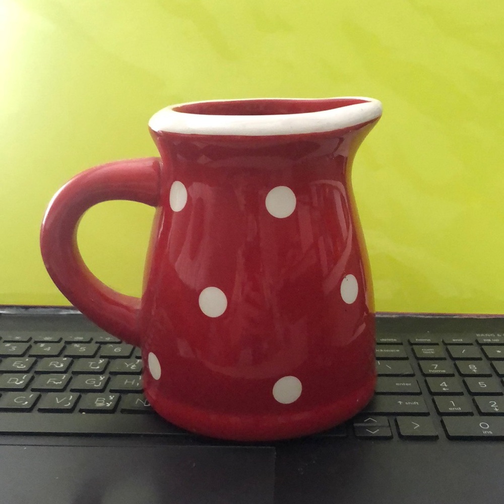 Ceramic tea kettle red white Polka Dotted